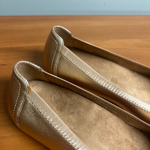 Vionic Spark Caroll Metallic Rose Gold Leather Ballet Flats Size 6.5 - Picture 6 of 13
